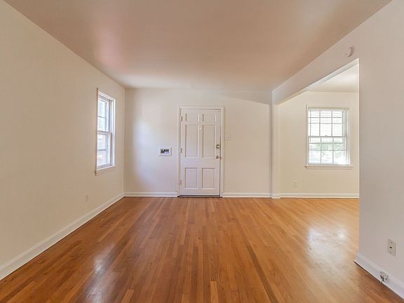 4th image of 1346 Coolidge Dr