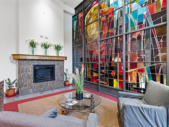 3rd image of 5 Bayard Rd APT 104