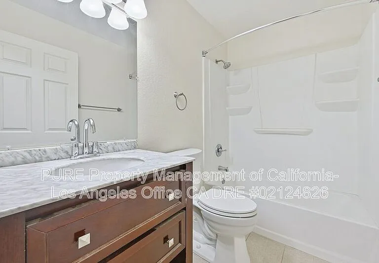 1538 W 205th St #2 — Photo 8