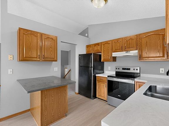 5th image of 3536 Kelsey Ln SW