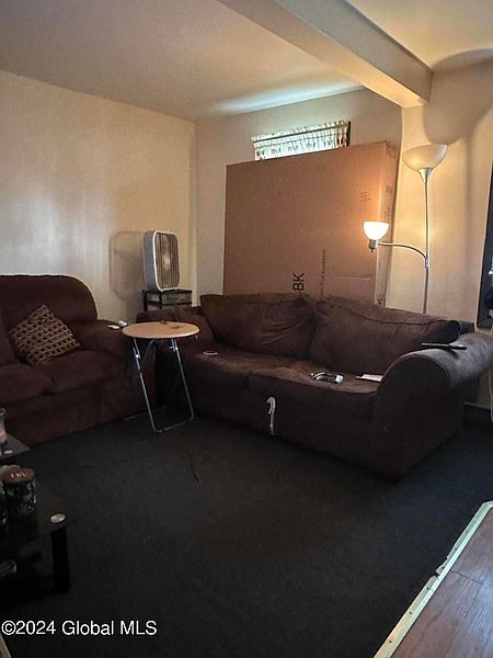 2nd image of 3 Regent Street