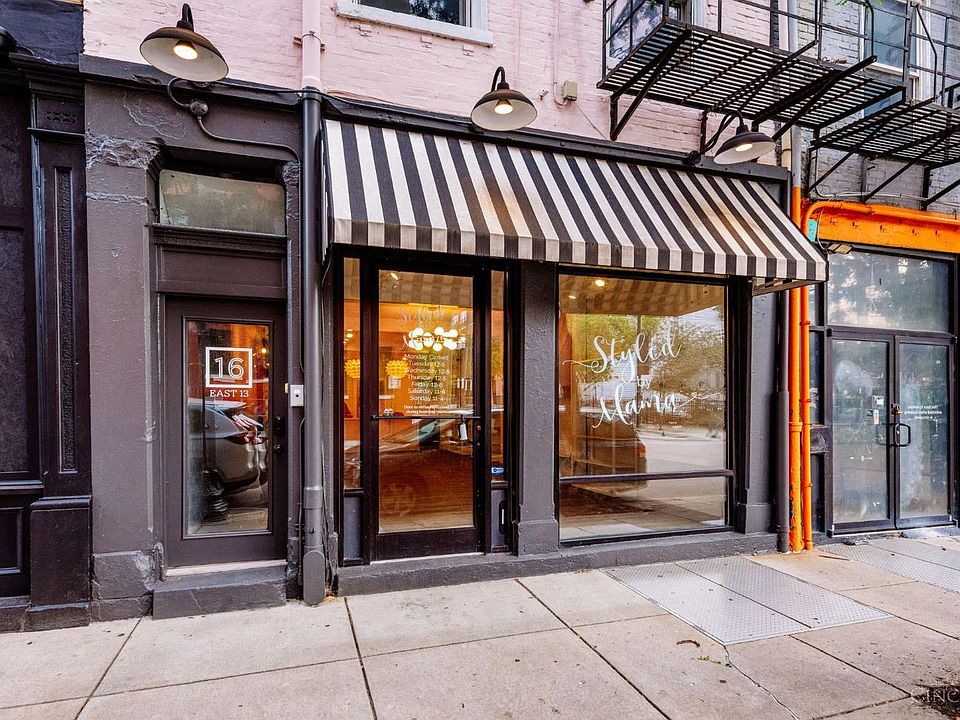 1st image of 16 E 13th St