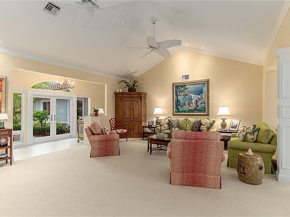 4th image of 1571 NW Sweet Bay Cir