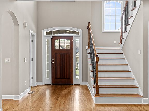 4th image of 7051 Neville Dr