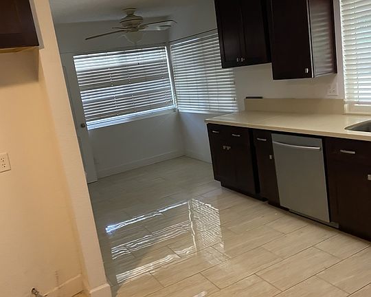 3rd image of 1447 S Montezuma Way