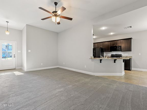 3rd image of 11486 Caroline Ct
