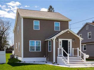 63 Ellsworth St, Newington, CT 06111
