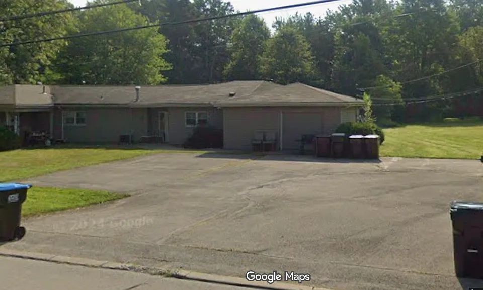 835 S Hermitage Rd #A