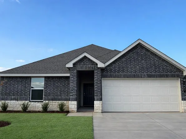 447 Park Place Dr, Newcastle, OK 73065