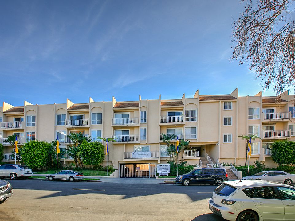 1st image of 122 S Saint Andrews Pl #229