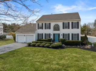 11 Iron Hollow Rd, Sharon, MA 02067
