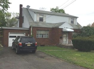 518 Totowa Rd, Totowa, NJ 07512