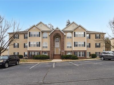 631 Ivy Glen Dr, Winston Salem, NC, 27127