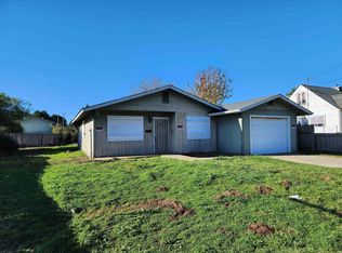1030 K St, Crescent City, CA 95531