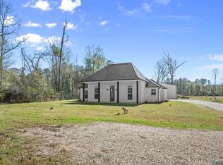 20306 Esterbrook Rd, Ponchatoula, LA 70454