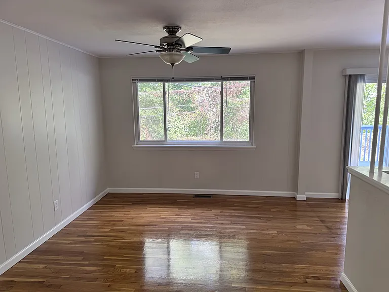 2034 Dawson Dr — Photo 4