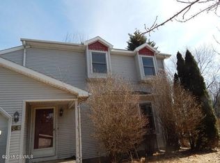 1050 Strawbridge Rd, Northumberland, PA 17857