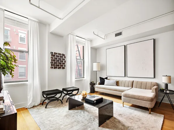 133 Mulberry Street image 1 of 13