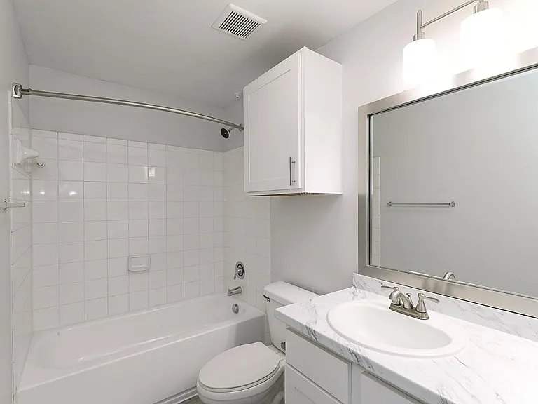 Brynwood Apartments — Photo 57