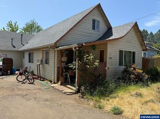 1083 W Ellendale Ave, Dallas, OR 97338