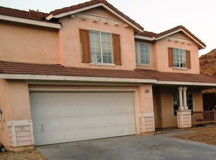 1054 Huntington Way, Perris, CA 92571