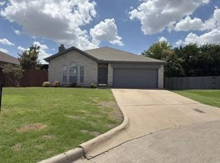 4425 Park Creek Ct, Fort Worth, TX 76137