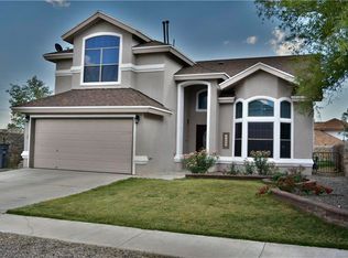 10692 Pleasant Sand Dr, El Paso, TX 79924