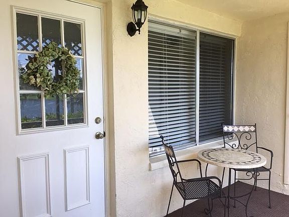 2nd image of 4996 Sable Pine Cir APT B1