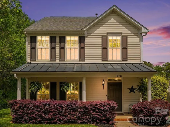 6711 Tanners Creek Dr, Huntersville, NC 28078