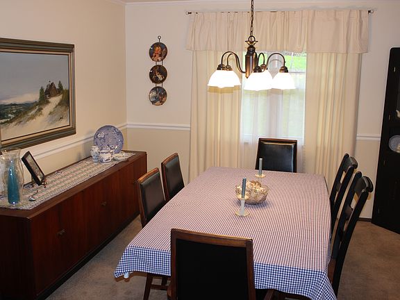 5th image of 5143 S Carterton Dr