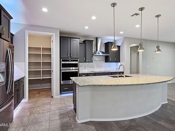 5th image of 27478 W TONOPAH Drive