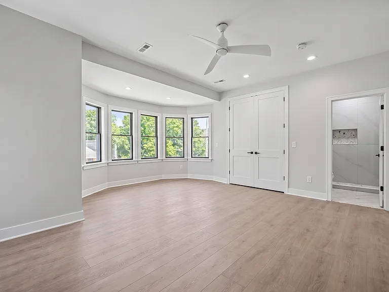 226 Mack Ave #10 — Photo 15
