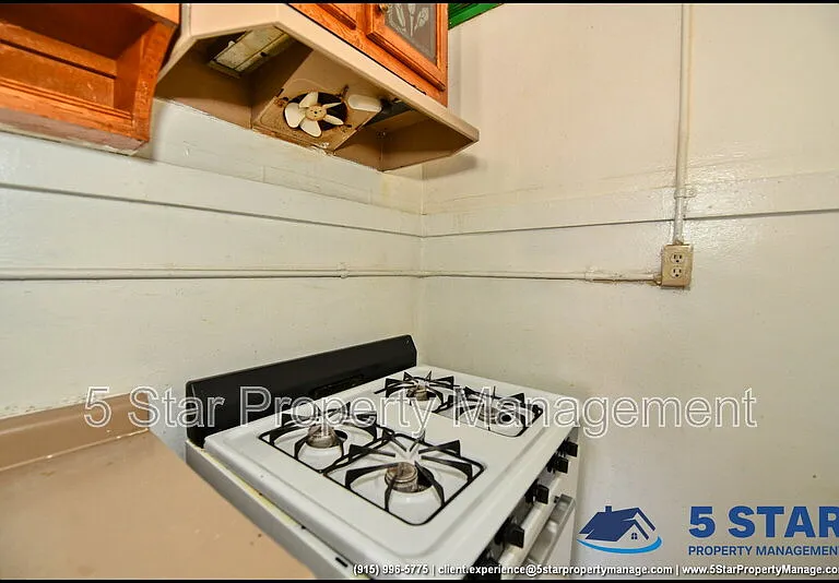1030 Wyoming Ave #6 — Photo 8