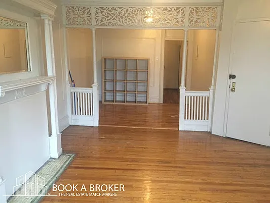 Rented by Book A Broker | media 11