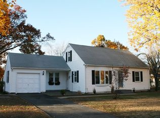 86 Canton St, Springfield, MA 01104