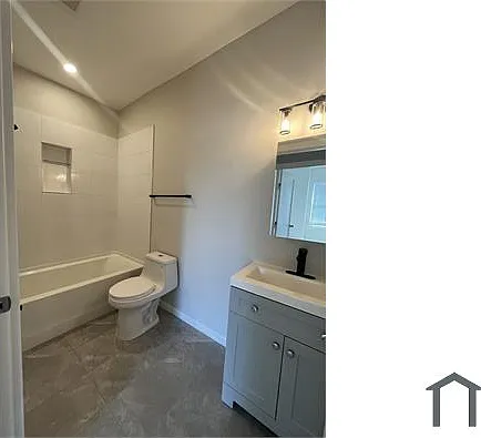 2 bed, 529 sqft, $3,400 — Photo 4