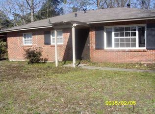 2612 N Fleetwood Dr, Mobile, AL 36605