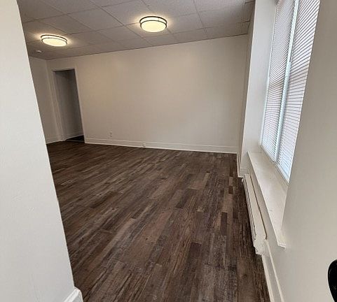 2nd image of 2101 W 7th St #A