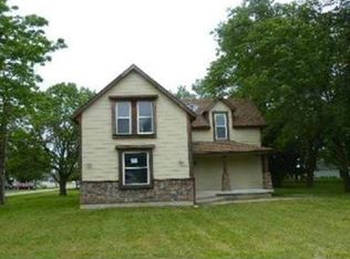 401 E 13th St, Pleasanton, KS 66075