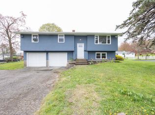 14 Morningside Ave, Meriden, CT 06450