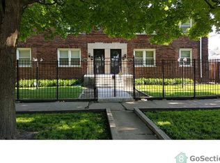 851 E 84th St #2, Chicago, IL 60619