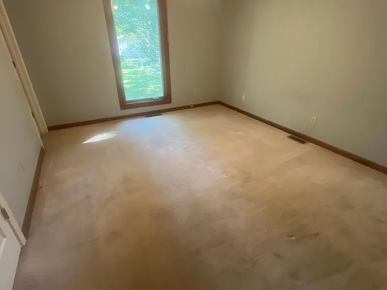 520 E Mulberry St — Photo 9