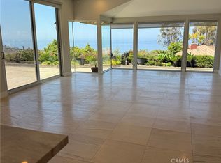 2615 Temple Hills Dr, Laguna Beach, CA 92651