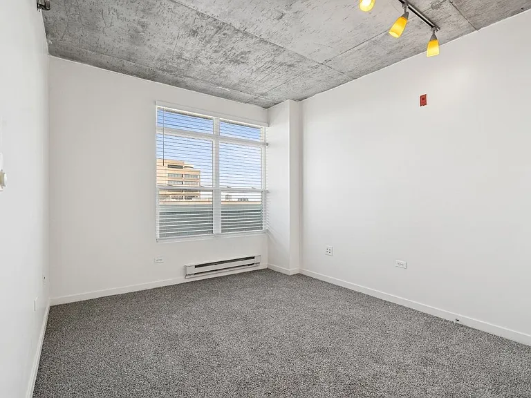 Residences at Capitol Heights — Photo 20