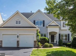 19085 Quiver Ridge Dr, Leesburg, VA 20176