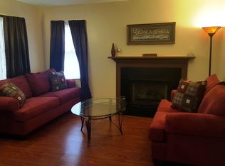 208 E McCulloch St, Greensboro, NC 27406