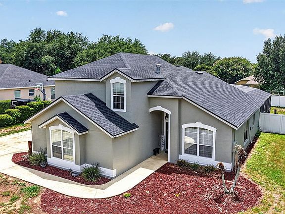 2nd image of 36809 Meridian Cir