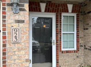 923 Silver Leaf Dr, Winston Salem, NC 27103