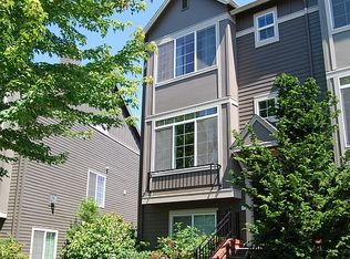 2280 NW Oak Knoll Pl, Beaverton, OR 97006