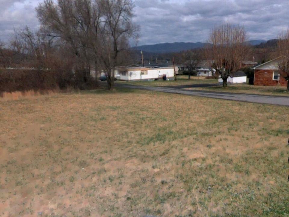 2nd image of Avon Ave